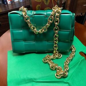 Green Woven Chain Shoulder Bag